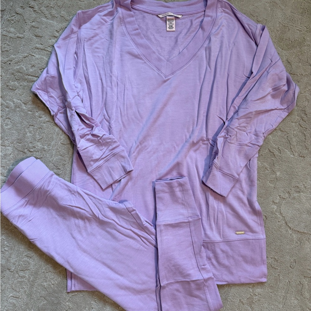 Victorias Secret Lavender Women's Sleepwear Set